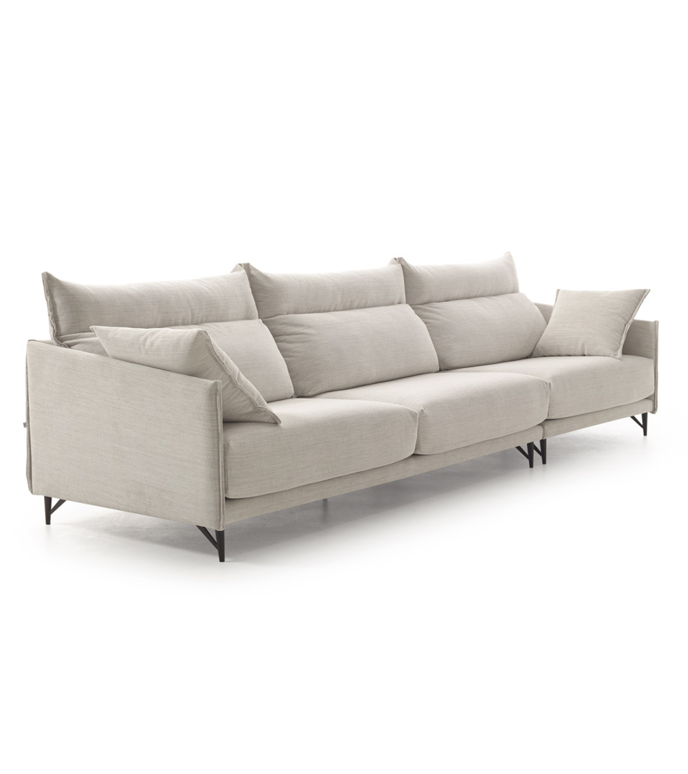 Sofá LINE con pata alta, diseño minimalista y confort superior
