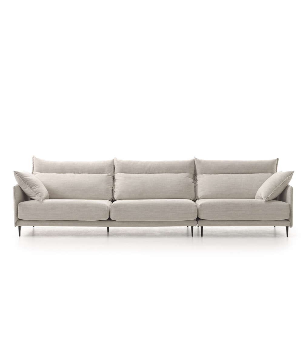Sofá LINE con pata alta, diseño minimalista y confort superior