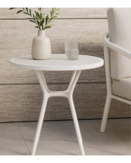 Mesa auxiliar Gaia – Redonda y ligera para exterior o interior