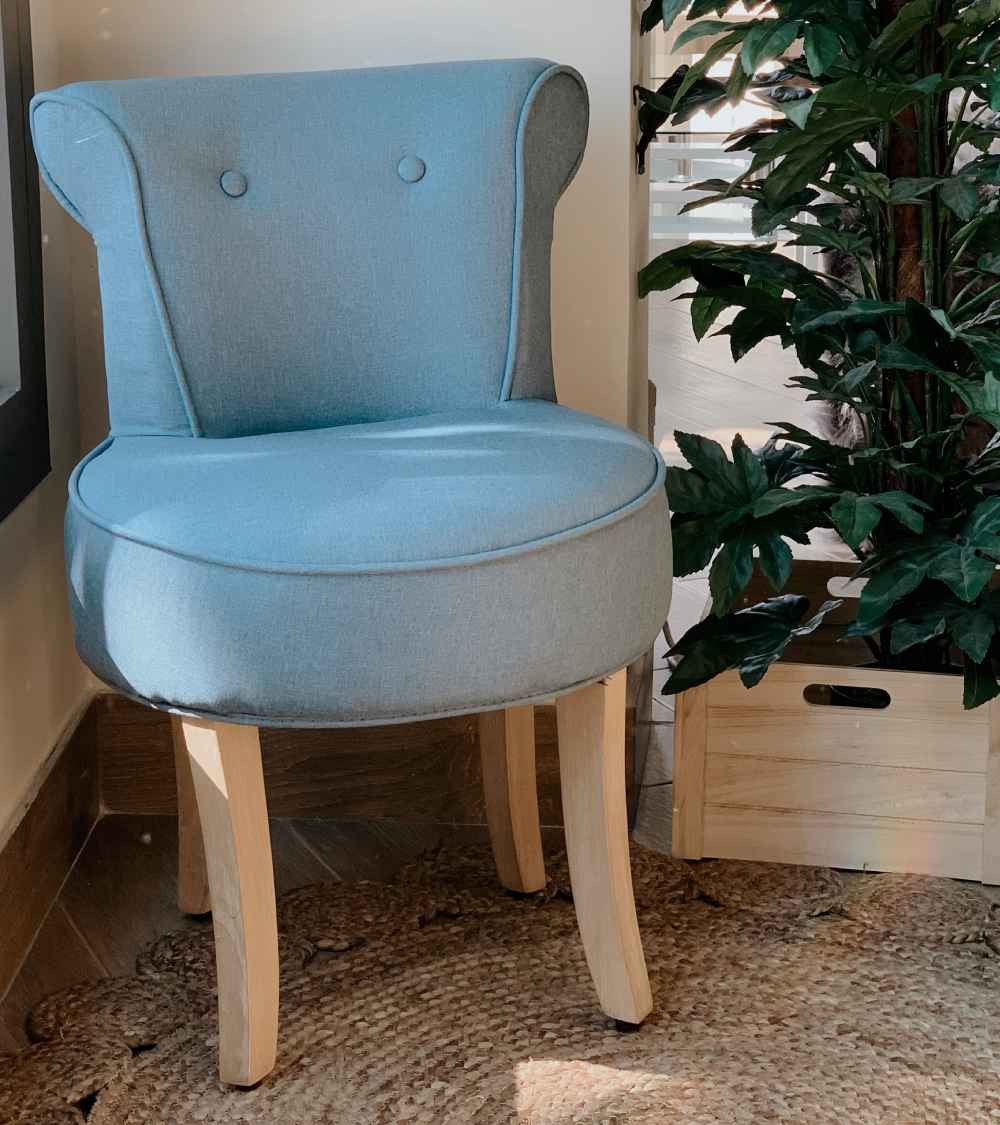 Butaca Nantes, descalzadora, galán de noche